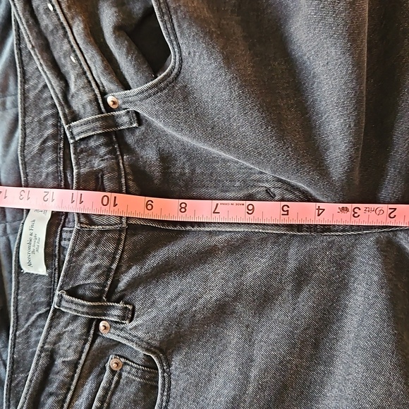 A&F | 90s Straight Mid Rise Jeans in Washed Black| Sz 31| Grunge, Normcore, 90s - Picture 7 of 9